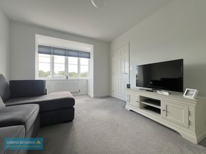 Living Room- click for photo gallery